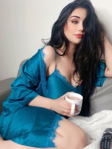 Диана  - Индивидуалка Санкт-Петербурга, размер груди 2, метро Чкаловская